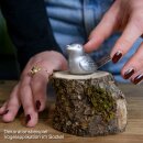 Rokstyle Memorial Urne "Vogelbaum" Wei&szlig;-Blau mit Vogel Applikation